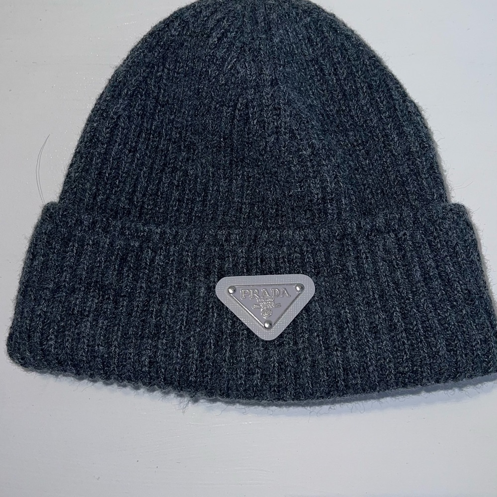 Designer look ofprada grey  Knit Beanie - Picture 3 of 3